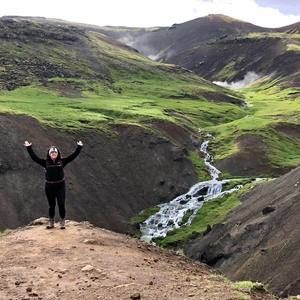 Meet your Posher, Stephanie